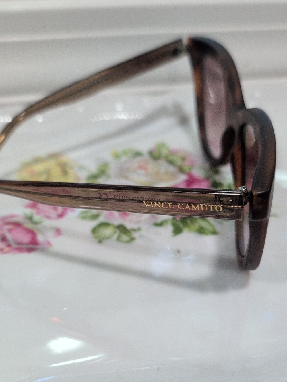 Vince Camuto Tortoiseshell Cat-Eye Sunglasses with Brown Gradient Lenses - Picture 2 of 3